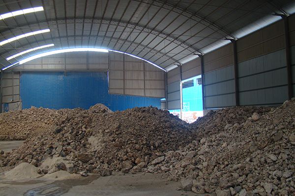垃圾焚烧炉应用中碳化硅质低水泥浇注料所存在的问题